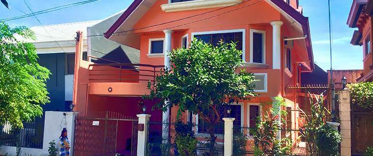 newtown-estate-3-storey-fully-furnished-house-for-sale-pardo-cebu-city (33)