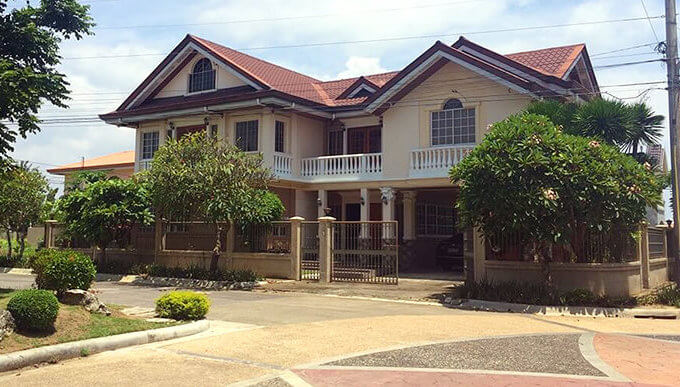 Large House for sale Aldea del Sol Lapu-Lapu City Mactan Cebu